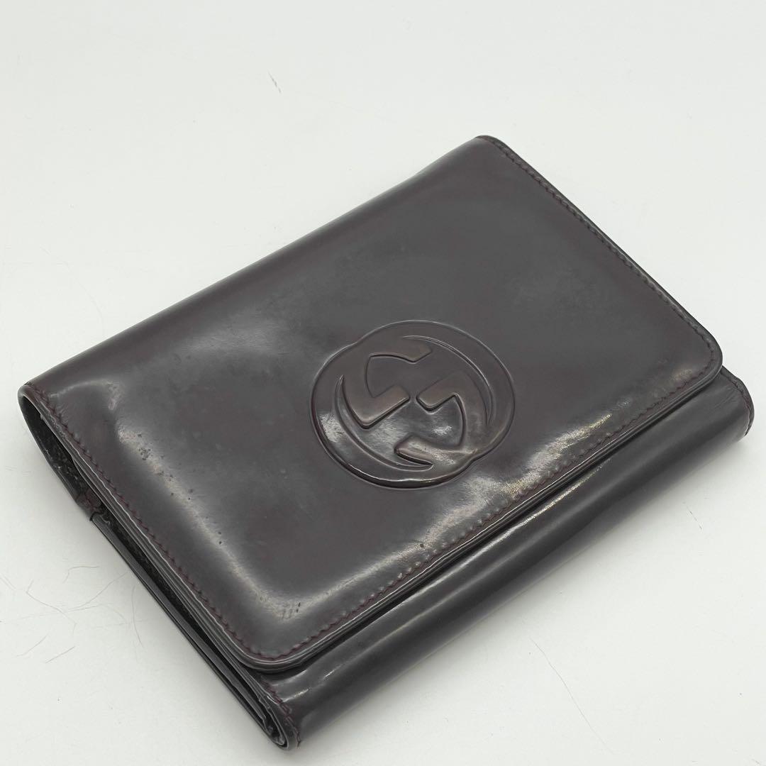 グッチ がま口 エナメル パテントレザー 三つ折り財布 インター