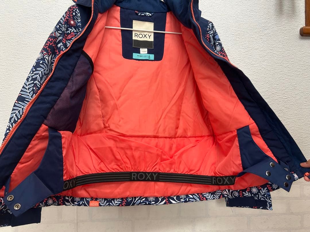 ロキシー　roxy ネイビー花柄スノーボードジャケット　10M 140cm