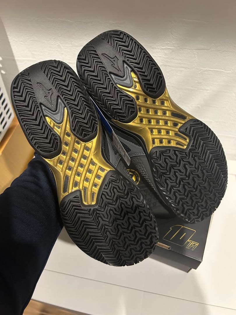 【激レア限定品✨️】ミズノ テニスシューズ 26.5cm 10th限定モデル