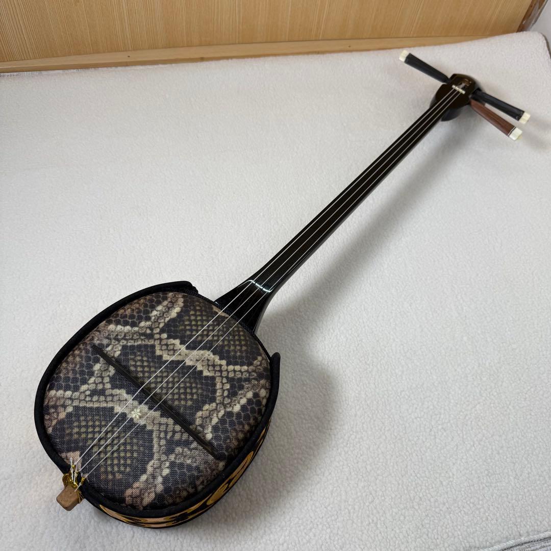 三味線　人工皮　沖縄　本体のみ　三線