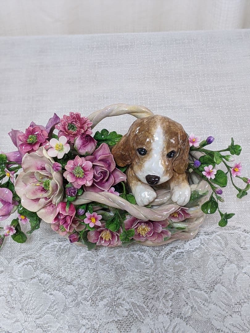 【ひろりん】クレイフラワー♥かごにお花とプードル♥ハンドメイド