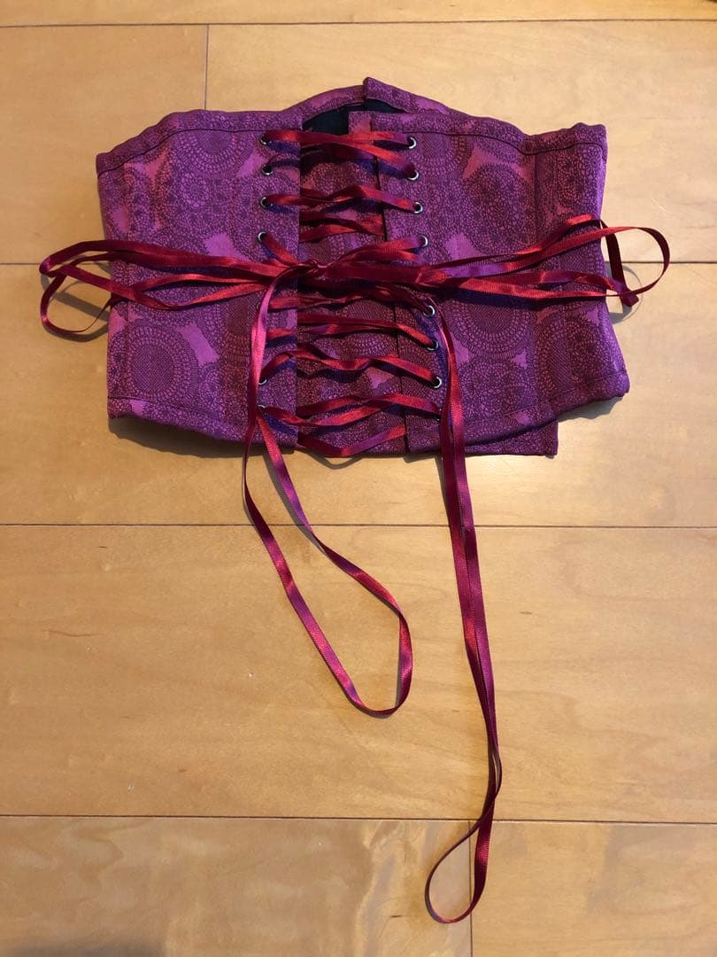 abilletageアビエタージュ　コルセット　赤　サイズ3