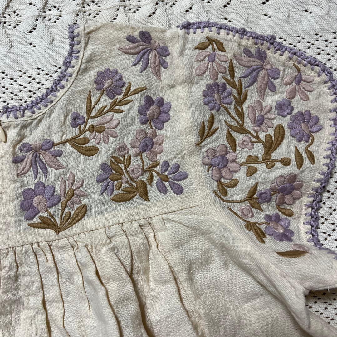 Apolina 花刺繍 半袖ワンピース　リネン　9-11Y