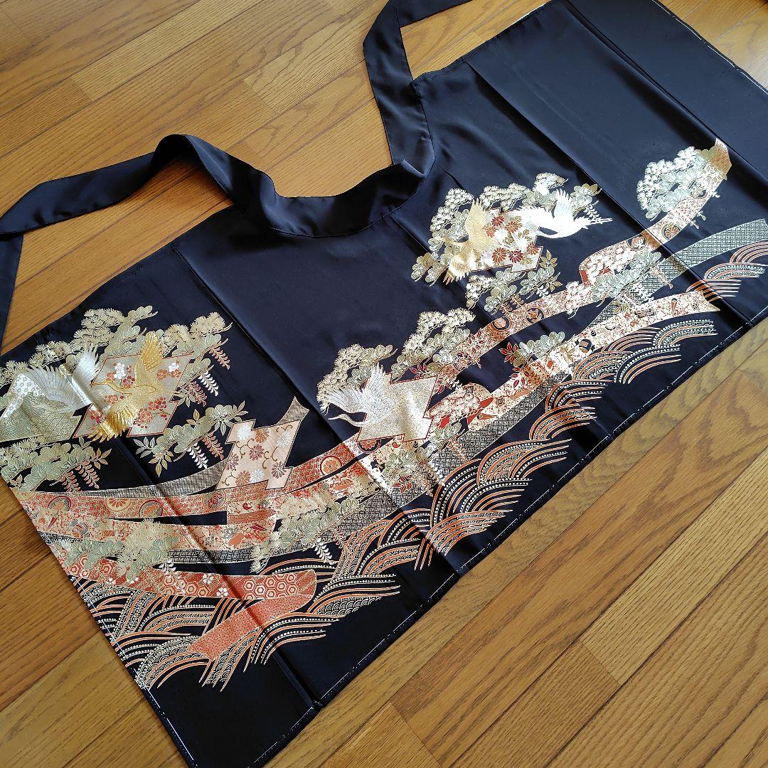 着物リメイク ケープポンチョ 黒留袖 鶴植物柄 オープンファスナー