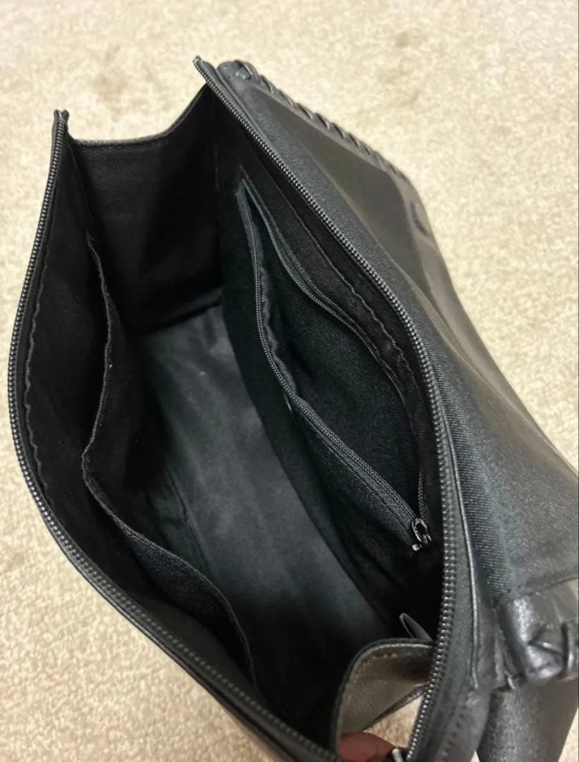 ear PAPILLONNERバック