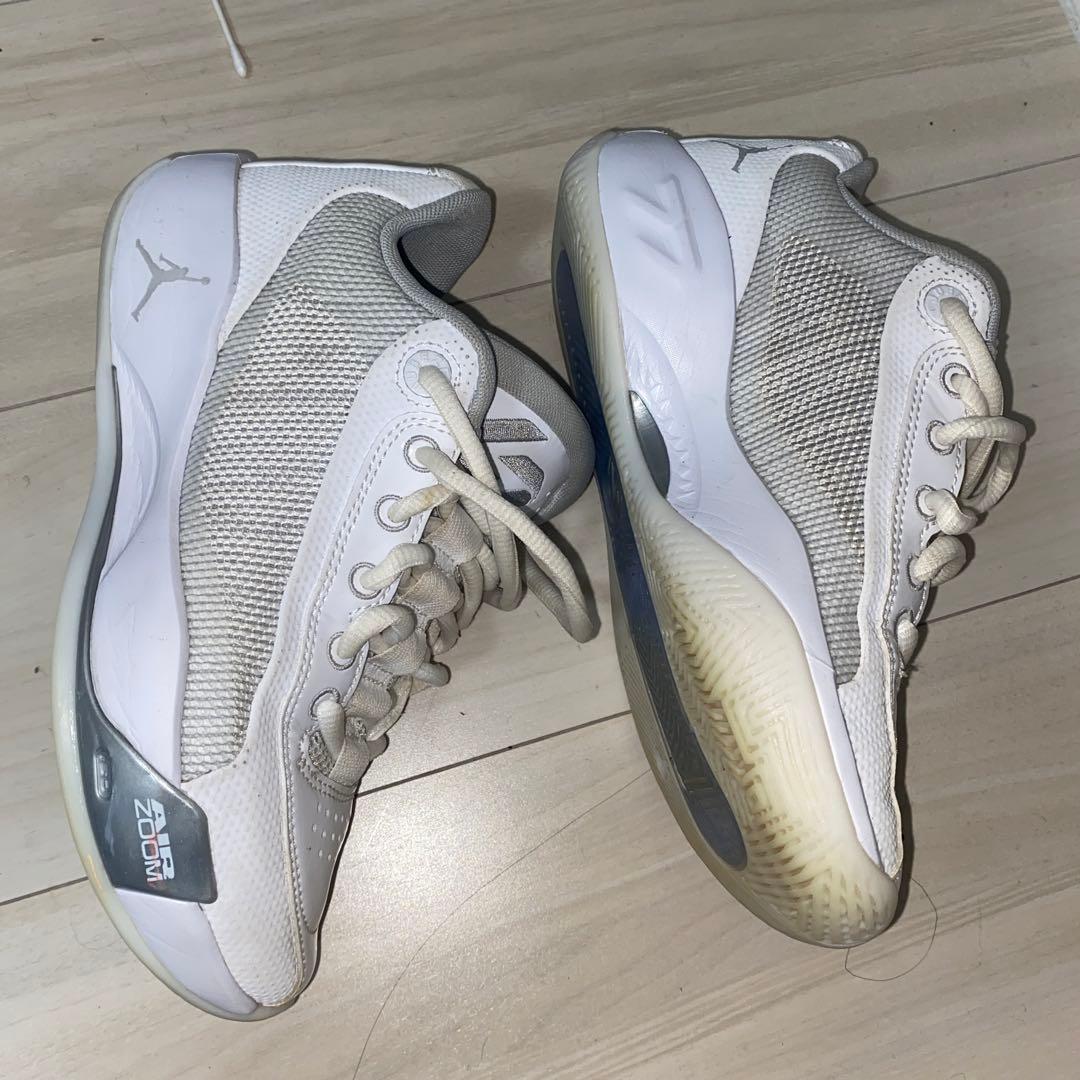 Jordan Zoom 2000 ホワイト/グレー