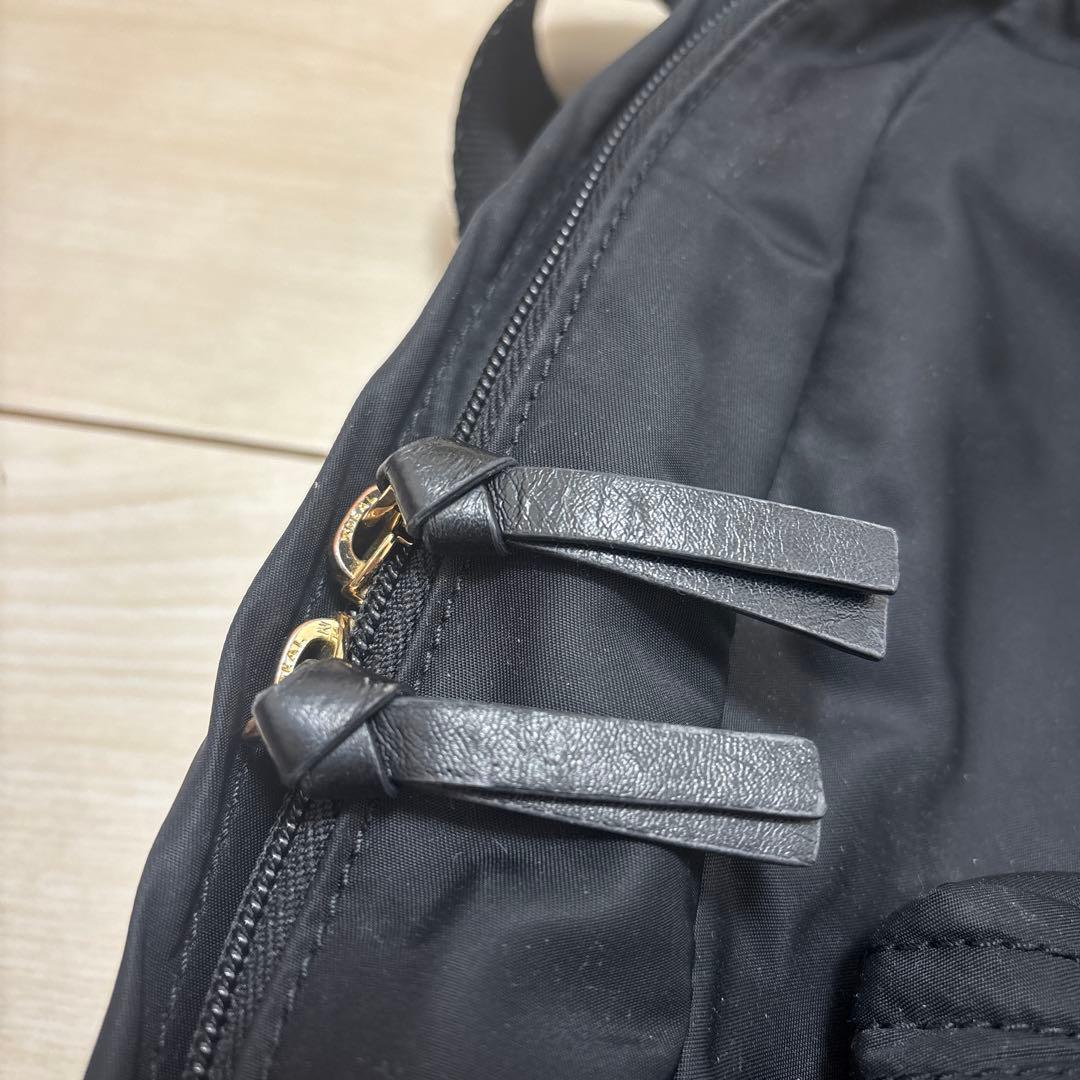 トリーバーチブラックナイロンリュック