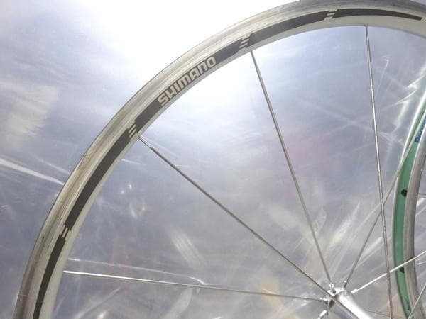 Shimano 700C 完組ホイール シルバー WH-R600