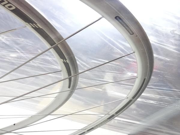 Shimano 700C 完組ホイール シルバー WH-R600