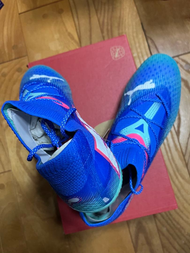 新品　大特価　プーマ　フューチャー 7 アルティメット FG AG 25cm B