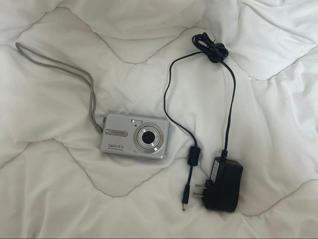 Pentax Optio E75 動作確認済　充電器付き