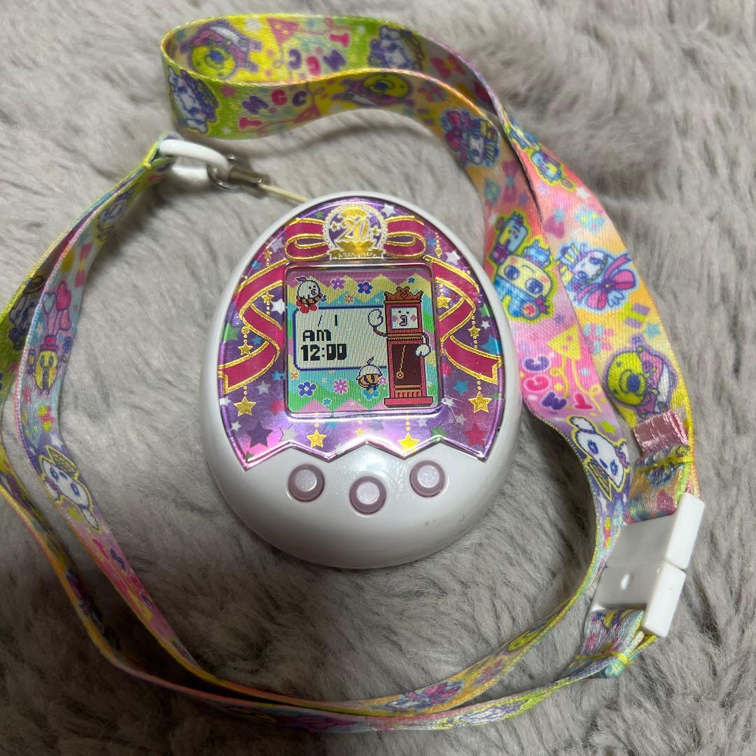 たまごっちみくす 20周年 アニバーサリーギフトミックス ホワイト