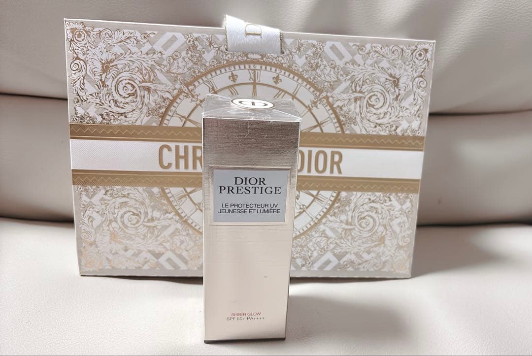 【新品】Dior Prestige ル プロテクター UV ルミエール 30ml