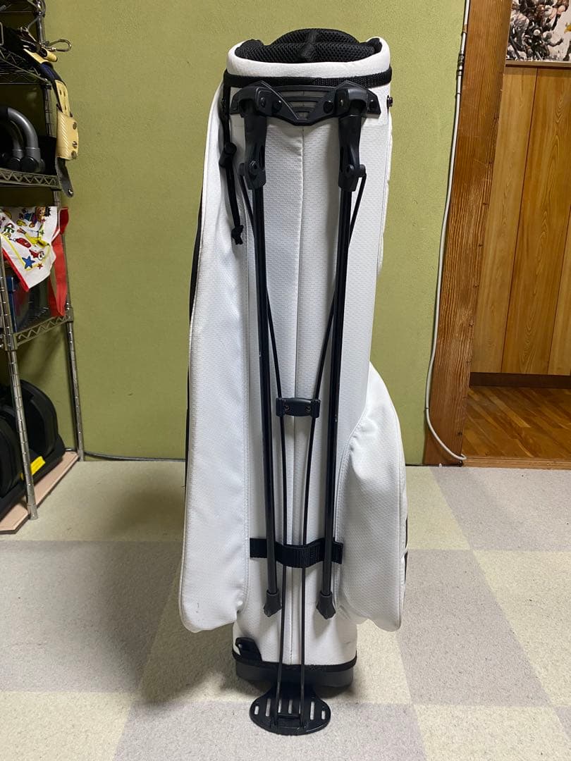 adidas キャディバッグ　軽量