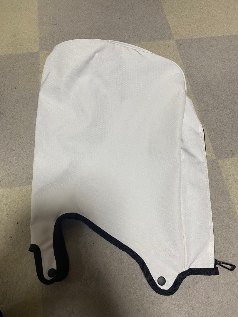 adidas キャディバッグ　軽量