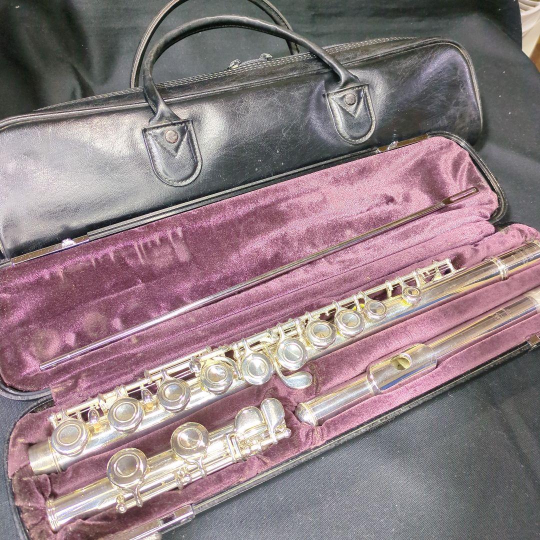 フルート　調整済　ヤマハ　YFL311（頭部管は銀製、Eメカ.銀メッキ仕上げ）