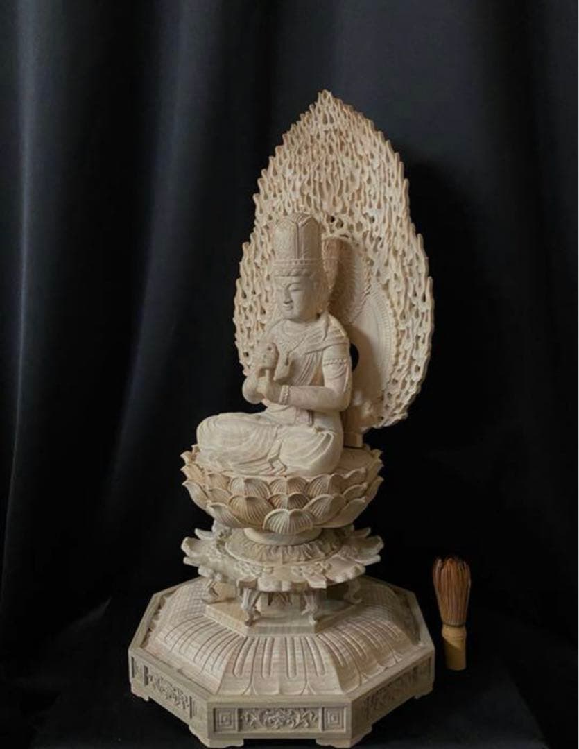 高62cm 井波彫刻 一刀彫り　仏教工芸品　香樟材　木彫仏教　大日如来座像