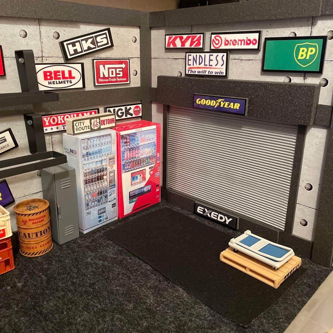 GuGu様専用ページ ラジコン1/10 ガレージ - メルカリ