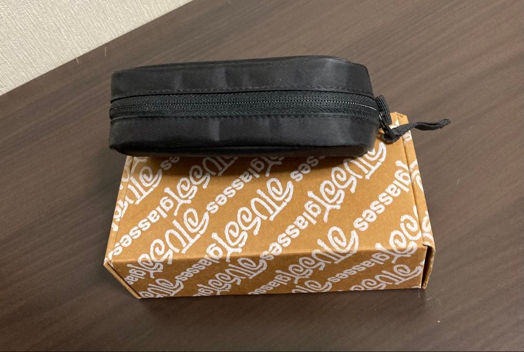 【美品】STUSSY NAOMI サングラス 黒 ステューシー◻️箱,ケース付