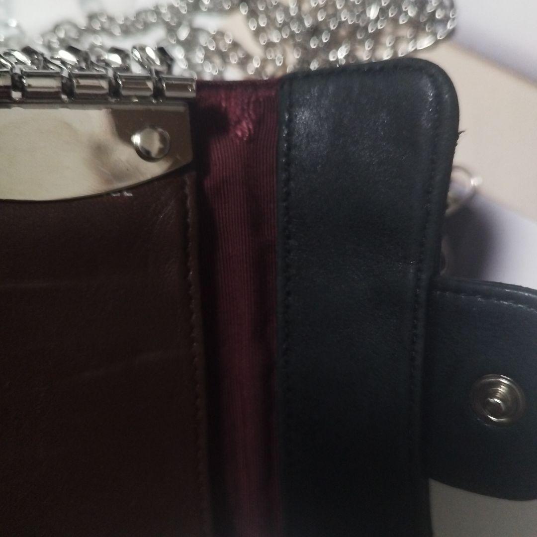 シャネルマトラッセ　キーケース斜めがけ