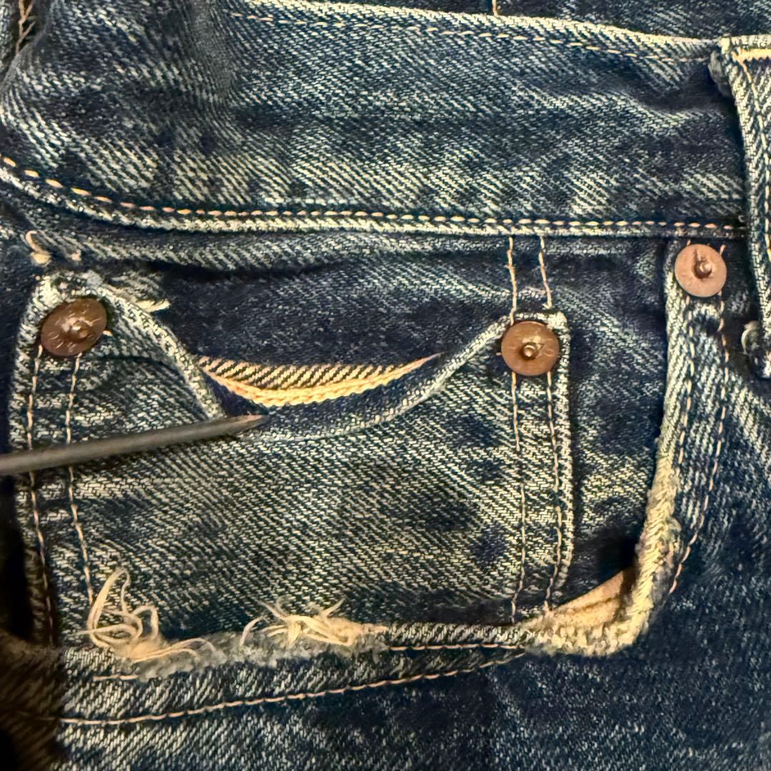 真紺！LEVI‘S 501XX LVC1955 W36鬼ヒゲ！ハチノス
