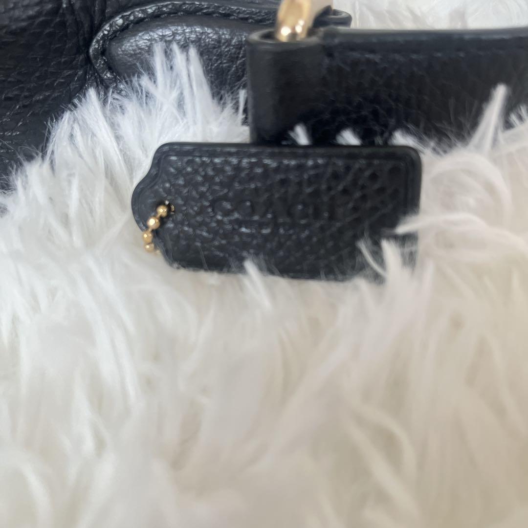 COACH ブラック ボディバッグ・ウエストポーチ レザー　ゴールド金具