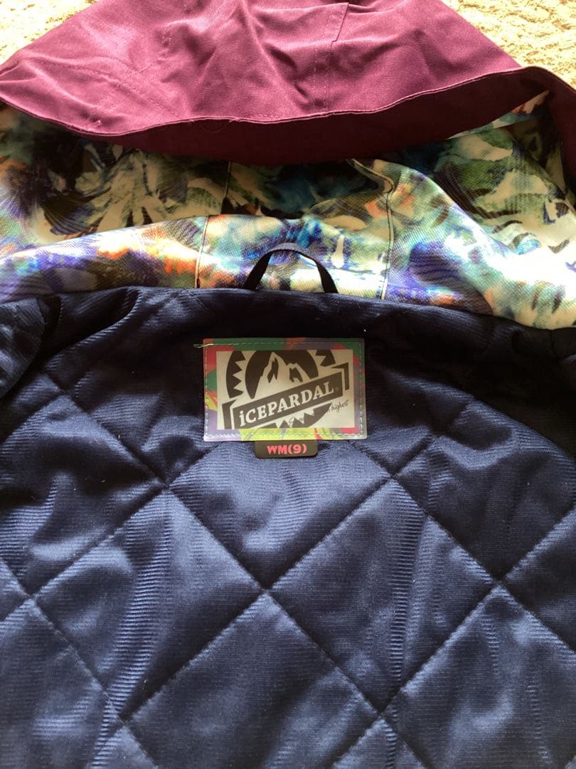 ICEPARDALレディース９号スノボウェアスキーウェアゴーグル、手袋セット