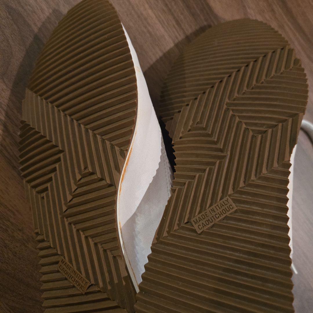 Hermès ホワイトレザー スニーカー