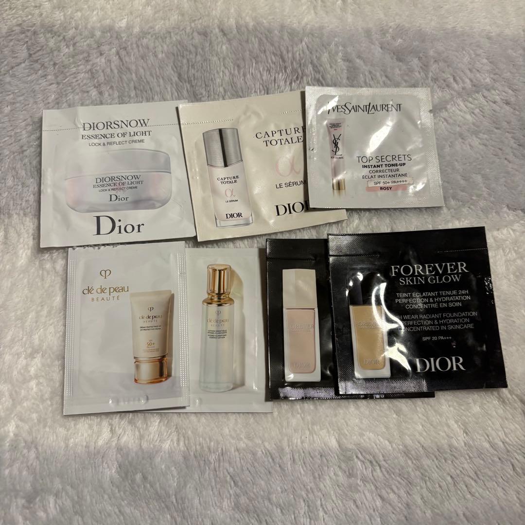 Diorクレドポーボーテ YVES SAINT LAURENTサンプル7個セット - メルカリ