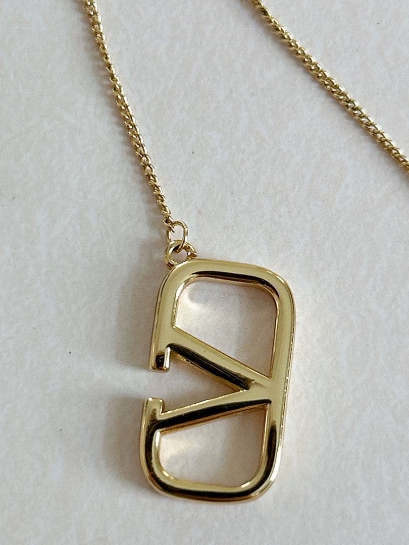 ヴァレンティノ チェーン ピアス 片耳