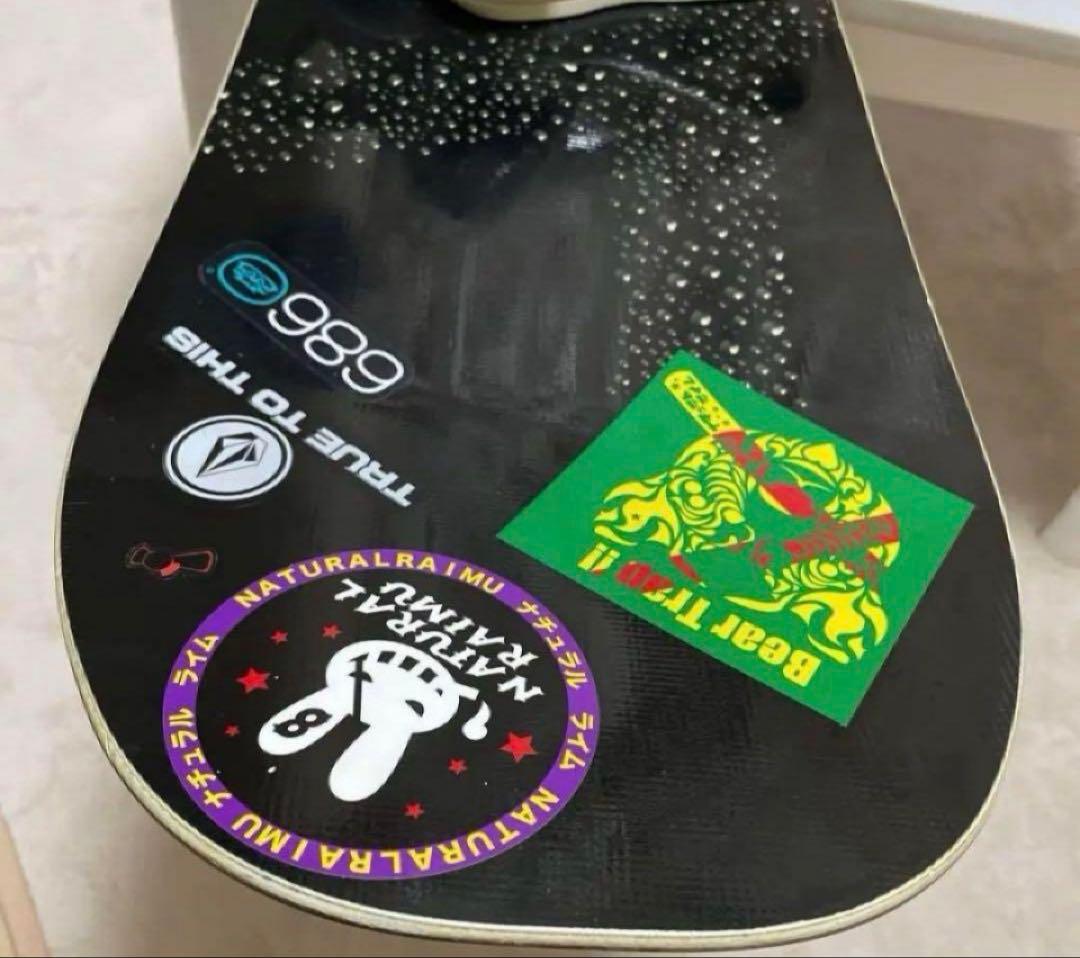 お正月特価‼️YESブラック系スノーボード FLUXホワイトバインディング