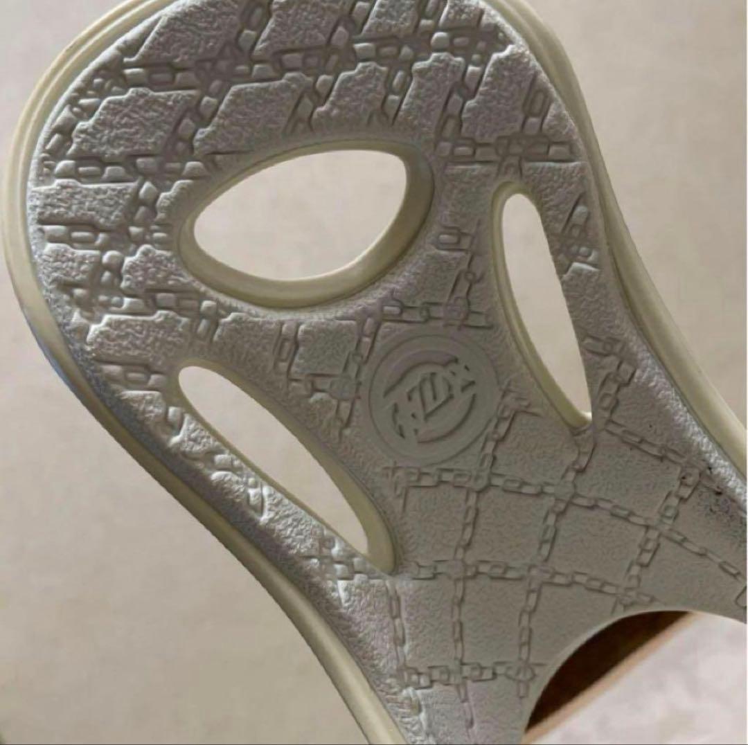 お正月特価‼️YESブラック系スノーボード FLUXホワイトバインディング