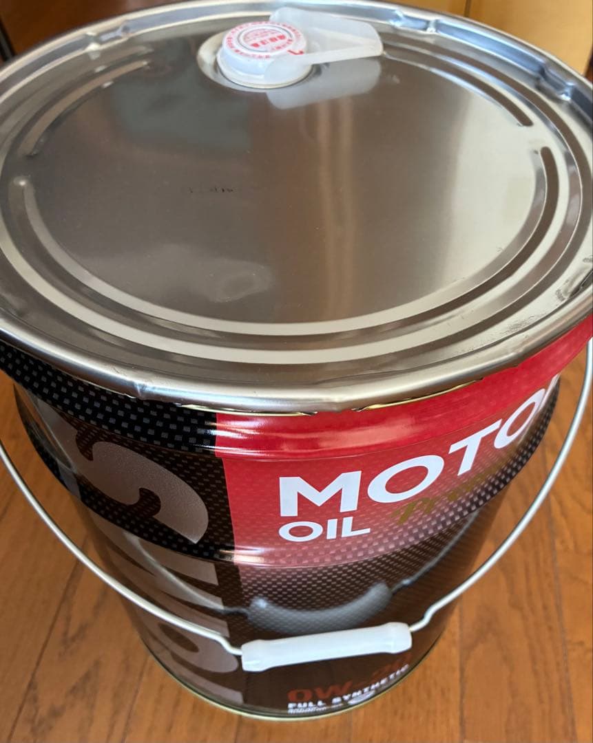 マ*坊様 エンジンオイル　0W-20 トムス　省燃費　トヨタ　全合成