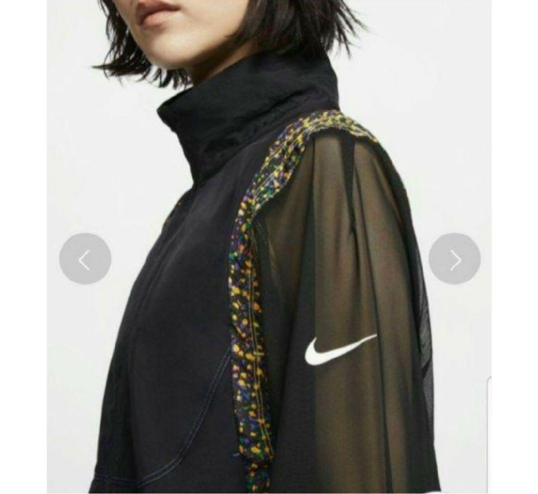 Nike トレーニングウェア 上下セット ジャケットMサイズパンツLサイズ