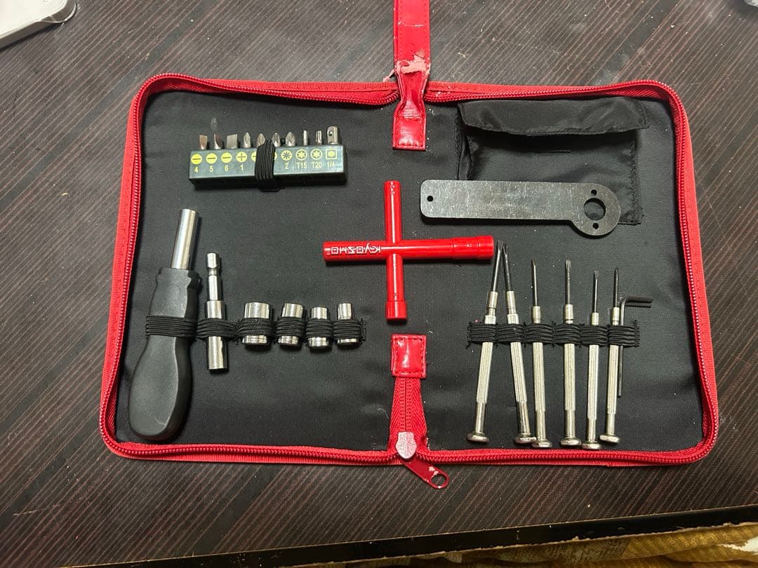 KYOSHOディアゴスティーニ F1ラジコンエンジン未使用品プロポ専用工具