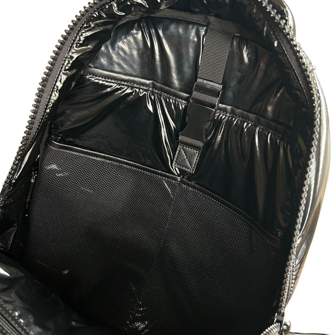 未使用級　ヴィーコレクティブ　リュック　キルティング　ナイロン　ロゴ　A4収納◎