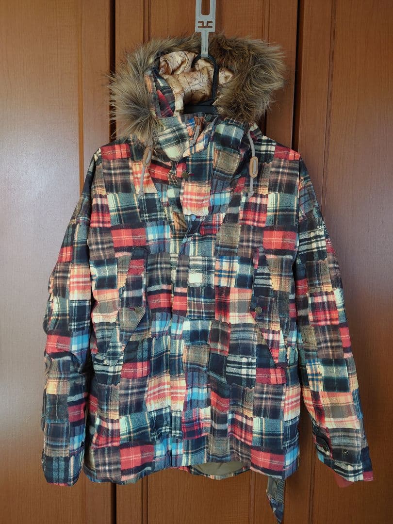 BURTON 　スノーボードウェア上下セット　レディース