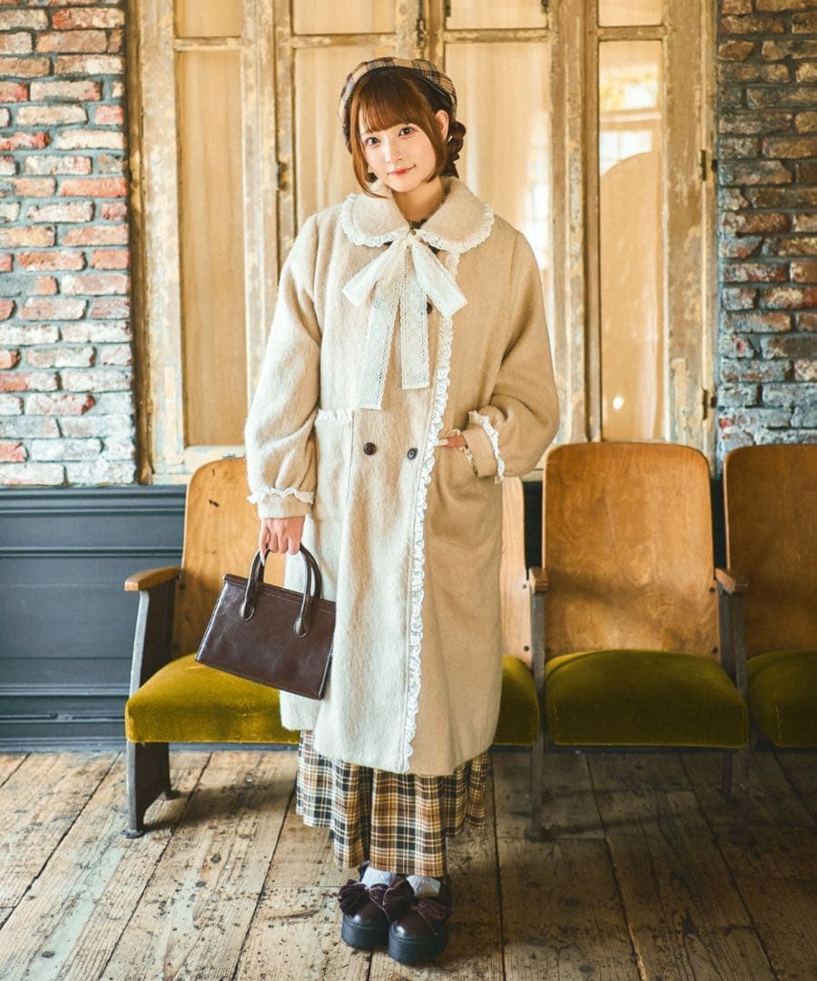 再度値下げしました！クティールとレトロ　コットンレースシャギーロングコート