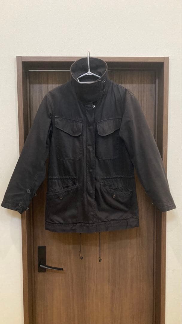 ブラック　ミリタリージャケット