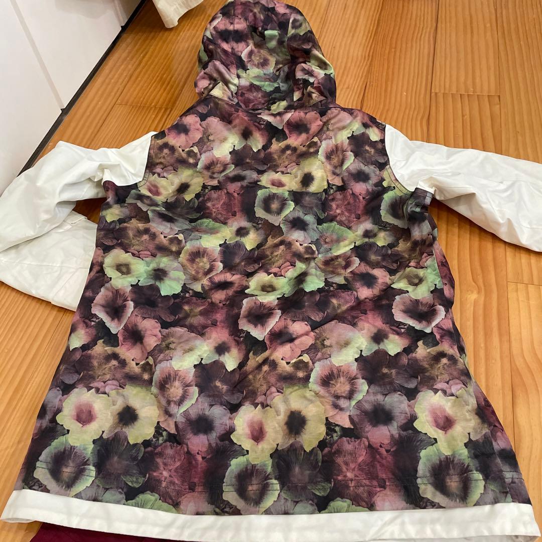 本日限定価格！スノーウエア　上下セット　レディースM SISTA.J