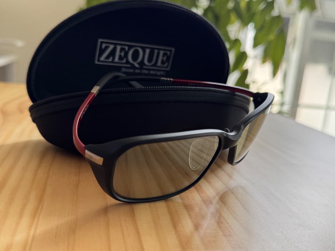 新品 未使用 ZEQUE TITICACA MATTE BLACK / RED - メルカリ
