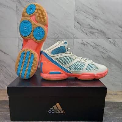 adiZero Rose 1.5 Restomod デリックローズ　32cm