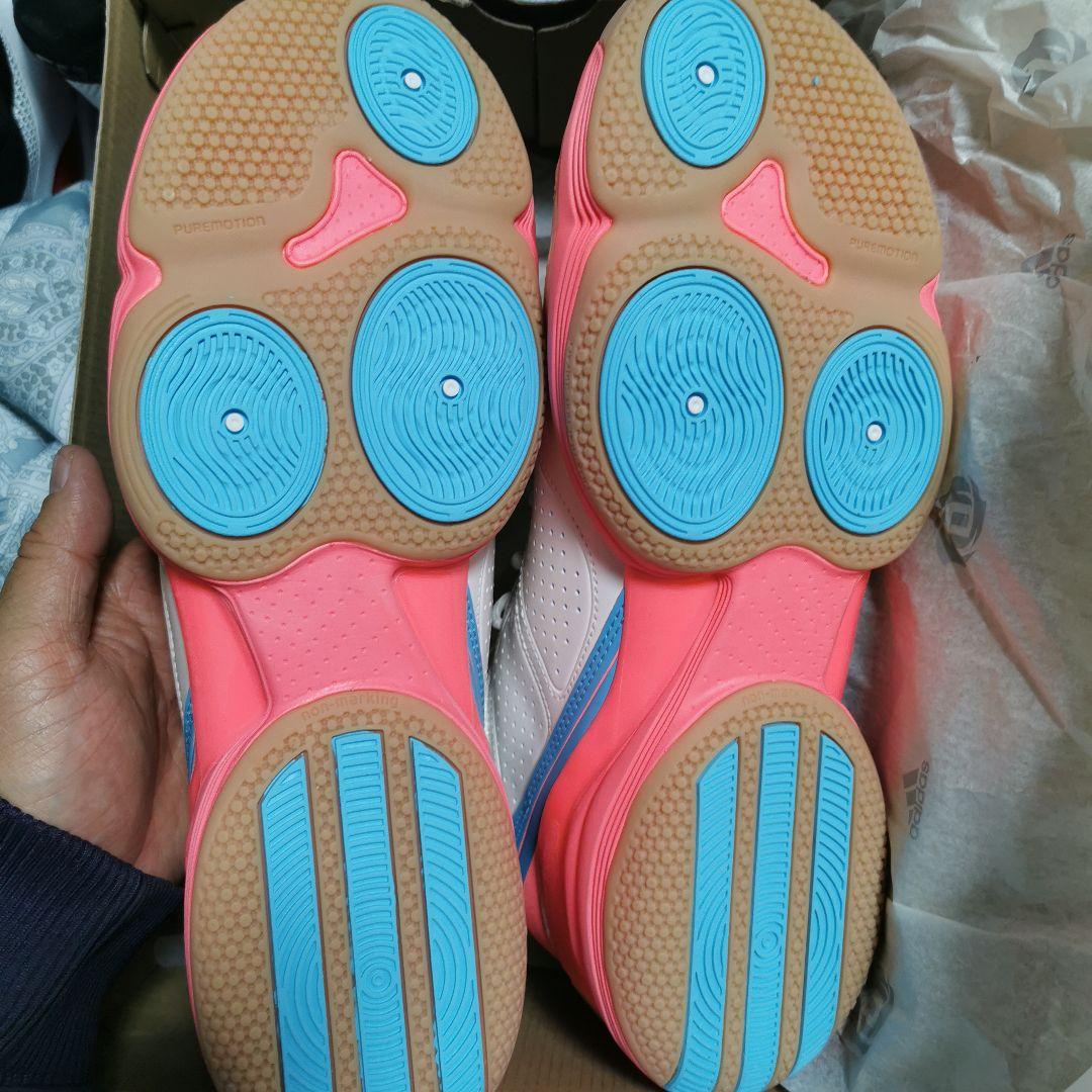 adiZero Rose 1.5 Restomod デリックローズ　32cm