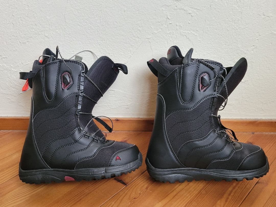 Burton Mint AF 女性用スノーボードブーツ 225