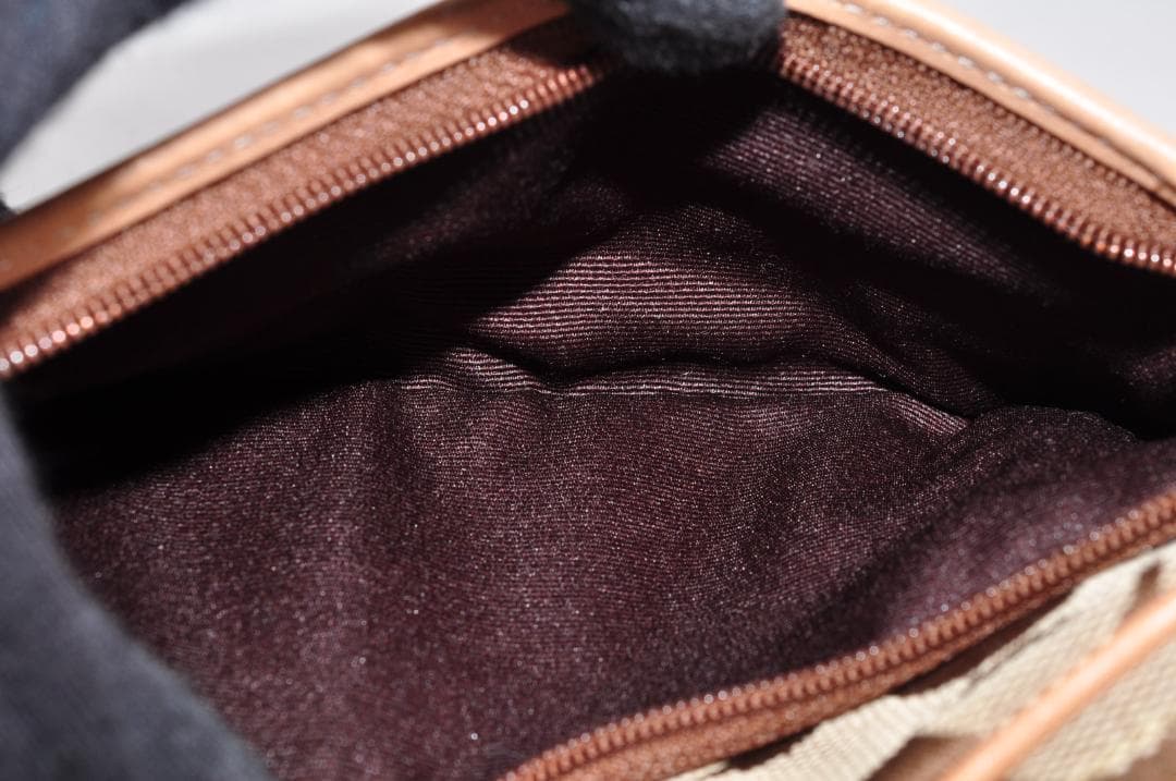 未使用 COACH コーチ シグネチャー ボディバッグ 箱、保存袋付き