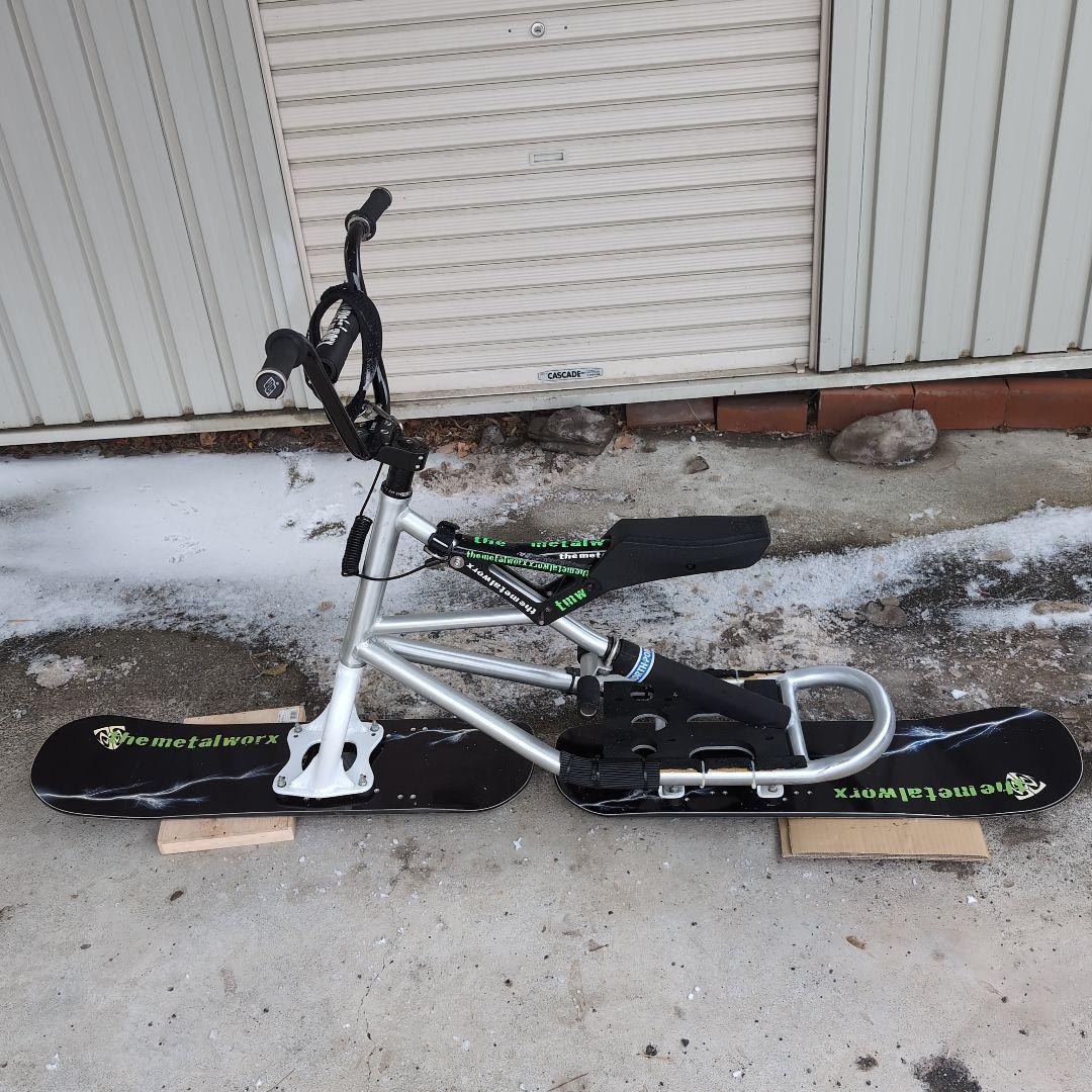 the lworx スノーモト