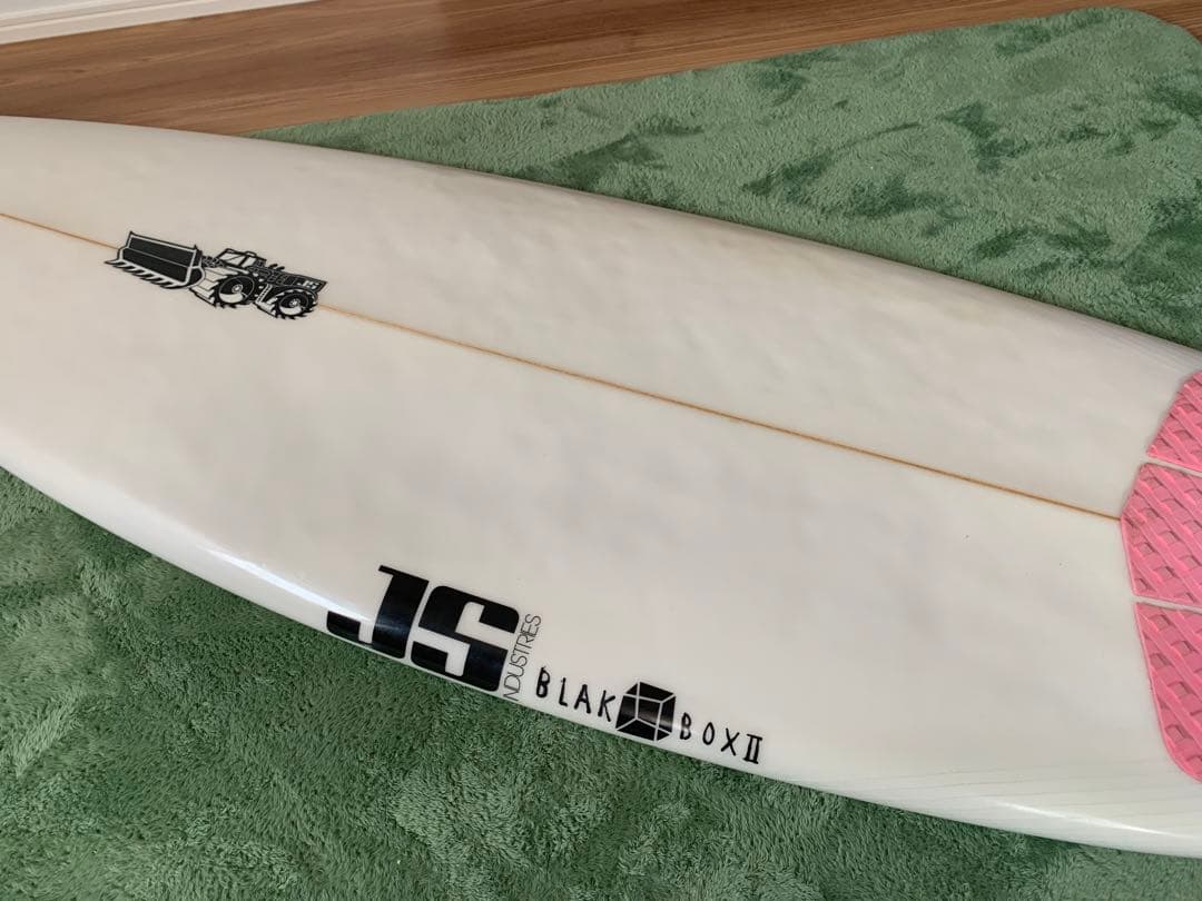 サーフボード　JS BLAK BOX II♪