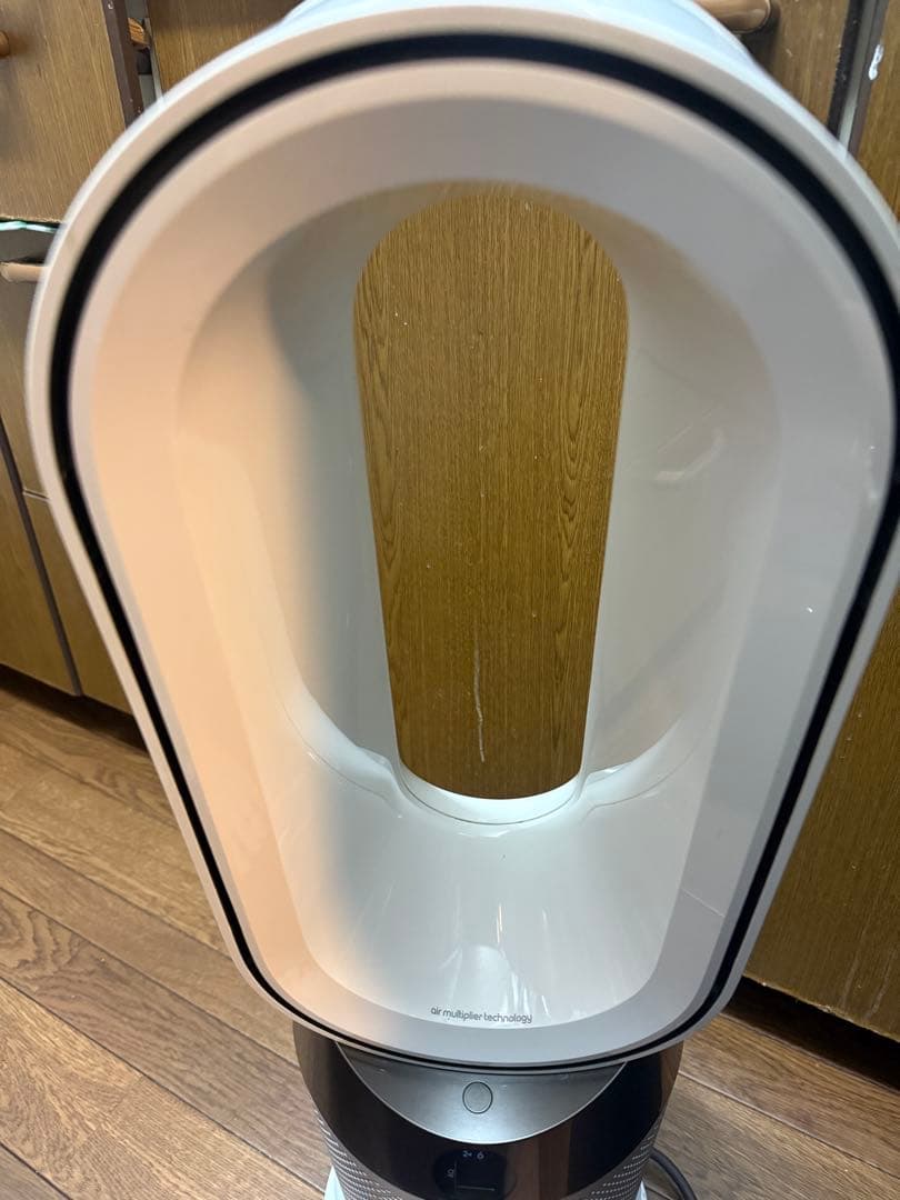 Dyson Pure Hot＋Cool 空気清浄ファンヒーター HP04