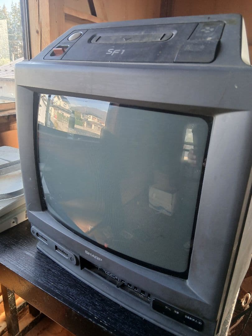 SHARP SF1 テレビ ビデオ 14型内臓テレビゲーム機能