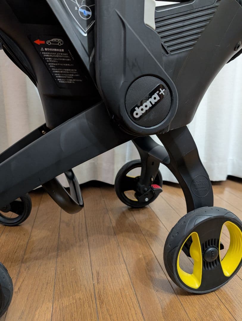 doona　ドゥーナ　ベビーカー